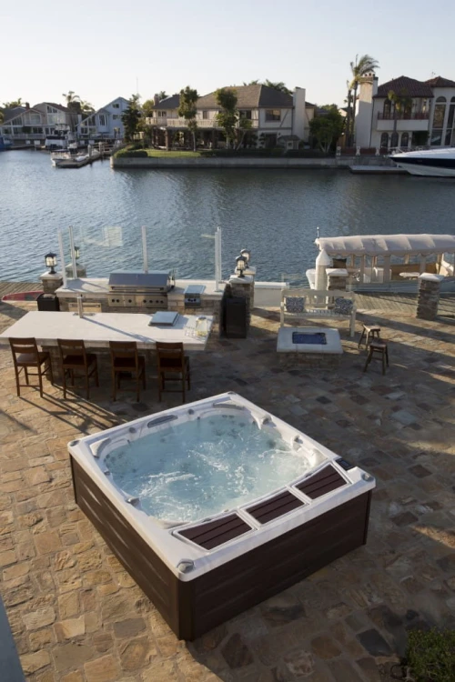 Jacuzzi kingston 2.jpg